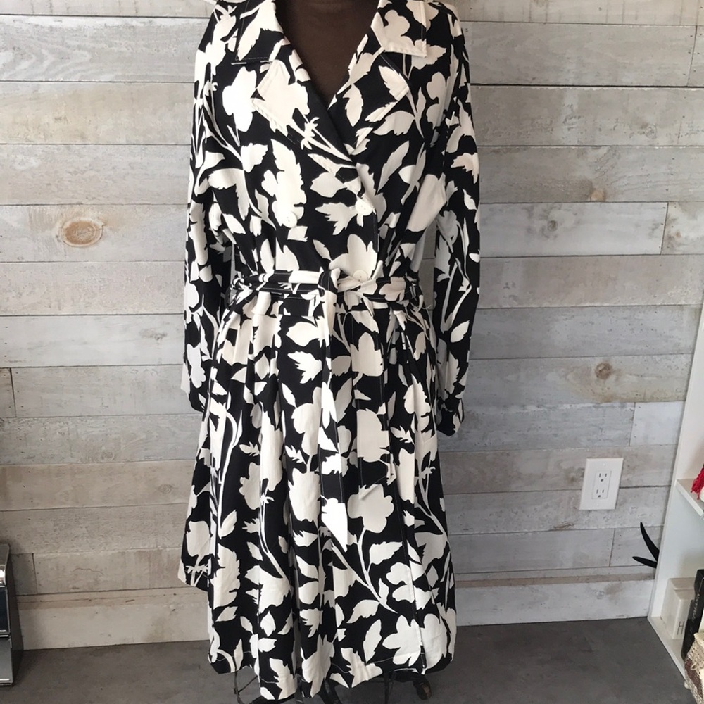 Elegant Black and White Floral Wrap A-line trench coat